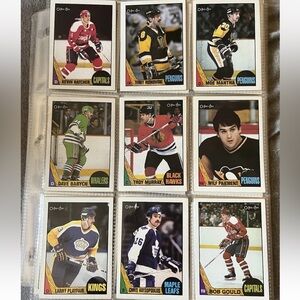 Vintage Hockey Trading Cards Collection
O-pee-Chee 1987-88 assorted set